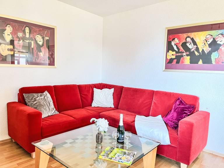 Family-friendly house with garden & patio | Pet-friendly — photo 3