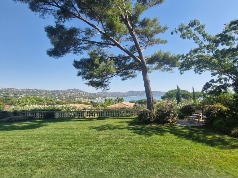 Fully equipped pleasant villa with yard & private pool | Next to the beach | Dogs allowed — photo 3