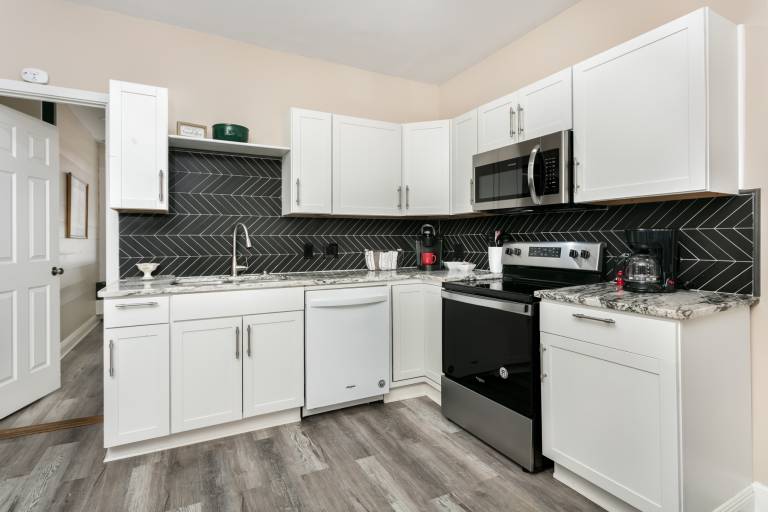 Child-friendly condo | Pets allowed — photo 4