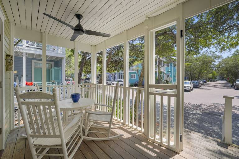 House with garden & heated pool | City view — photo 2