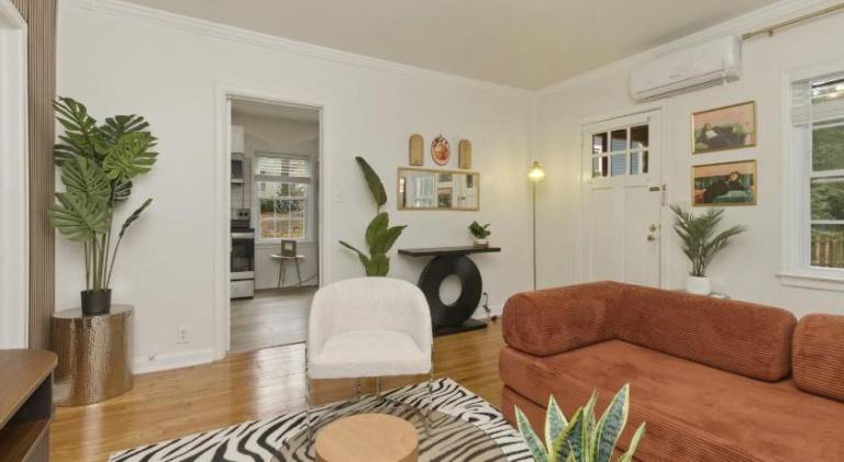 Holiday apartment | Pets are welcome in Decatur, GA
