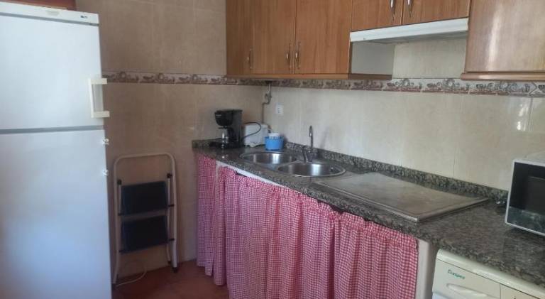 Rental apartment with barbecue, patio & yard — photo 4