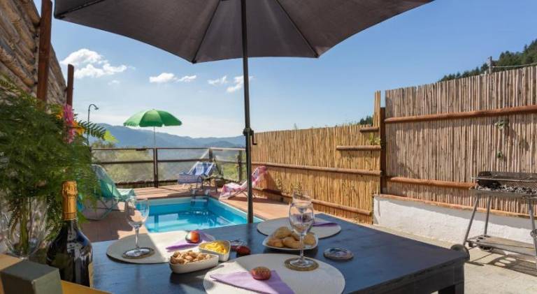 Rental apartment with pool in Bagni di Lucca