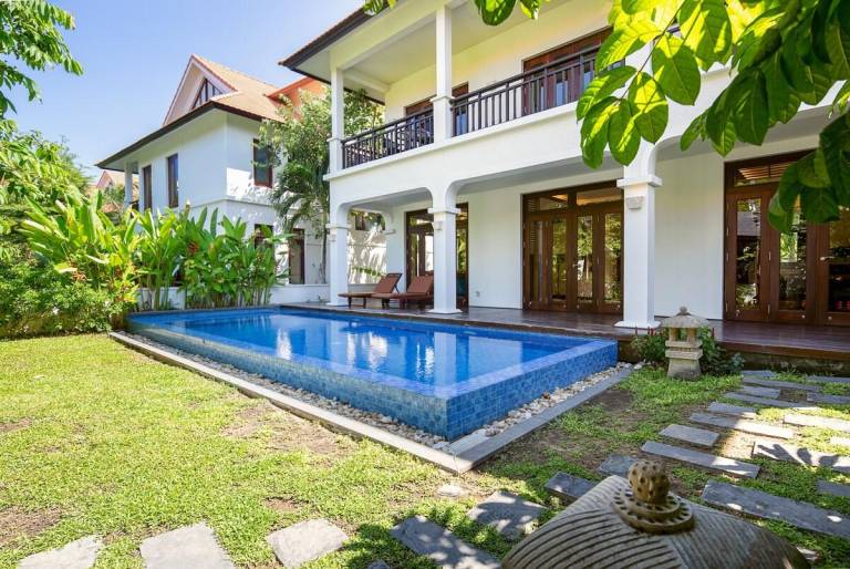 Villa  Khuê Mỹ