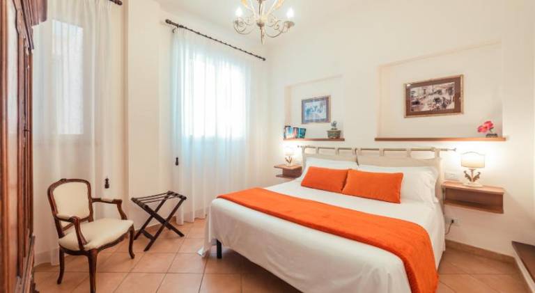 Holiday apartment | Suitable for remote work | Pets are welcome in Giardini Naxos