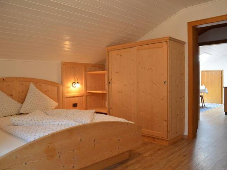 Ferienwohnung in Meran für max. 3 Personen Ferienwohnung in Meran für max. 3 Personen