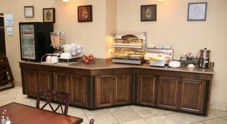 Best Western Plus Goldsboro — photo 5