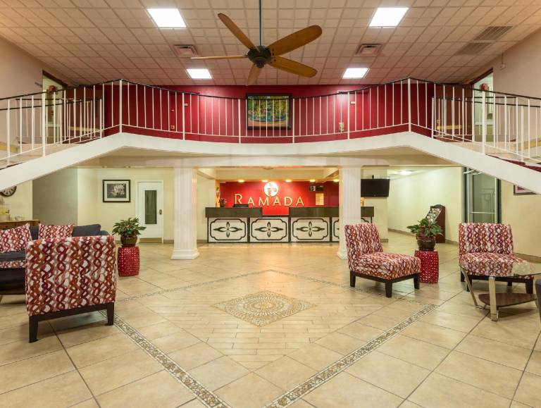 Ramada by Wyndham Bowling Green in Bowling Green, KY