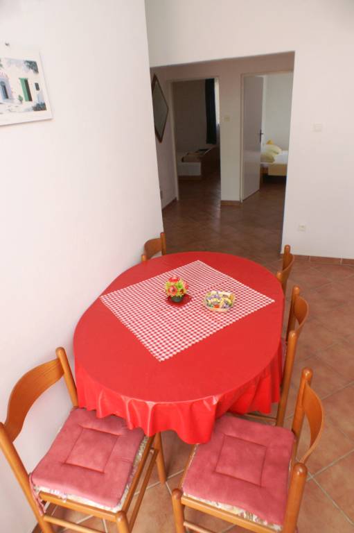 Two bedroom apartment with terrace Mandre, Pag (A-523-b) — photo 5