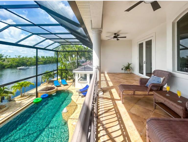 Stunning Sunsets and Waterfront Elegance - Sunset Shore on 28th - Roelens — photo 3