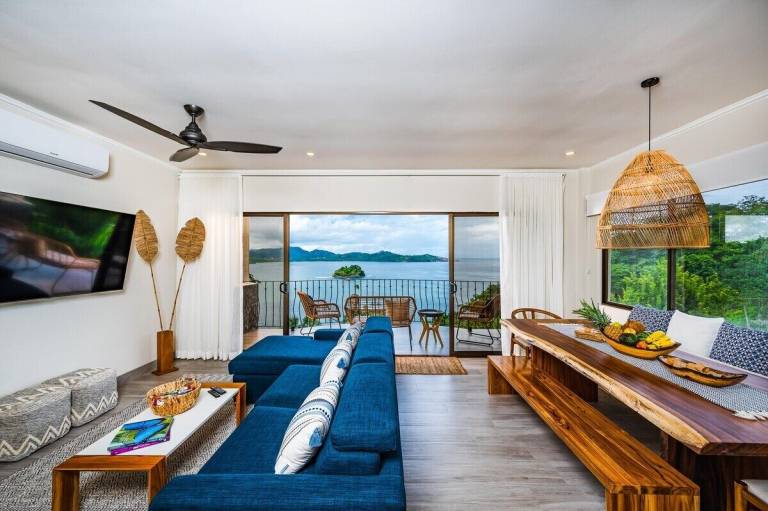 Condo Playa Flamingo