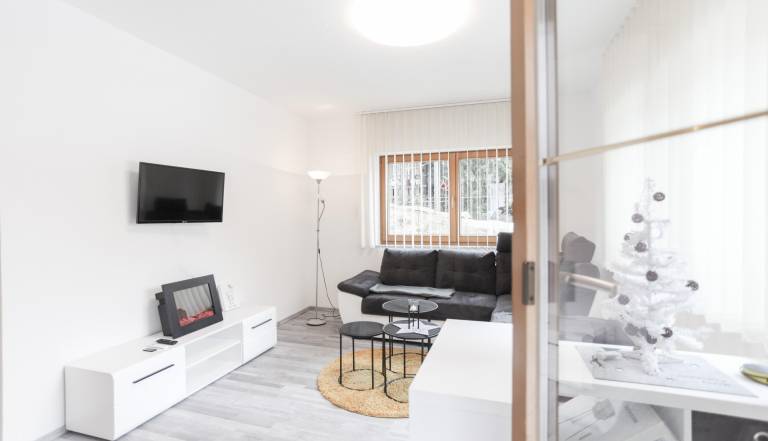 Holiday apartment with patio — photo 5