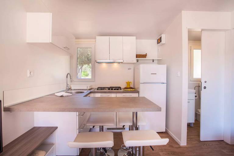 Campsite Village Rapoca - Mobil Home Delta Classic 3 Rooms 4 adults 2 children — photo 3