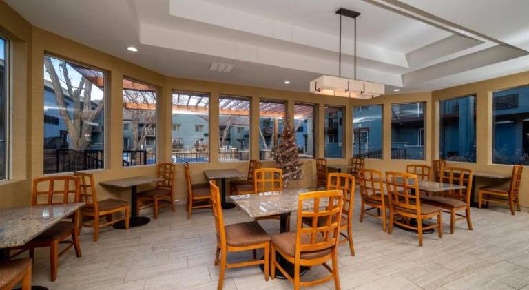 Endeavor Inn & Suites, Trademark Collection by Wyndham — photo 5