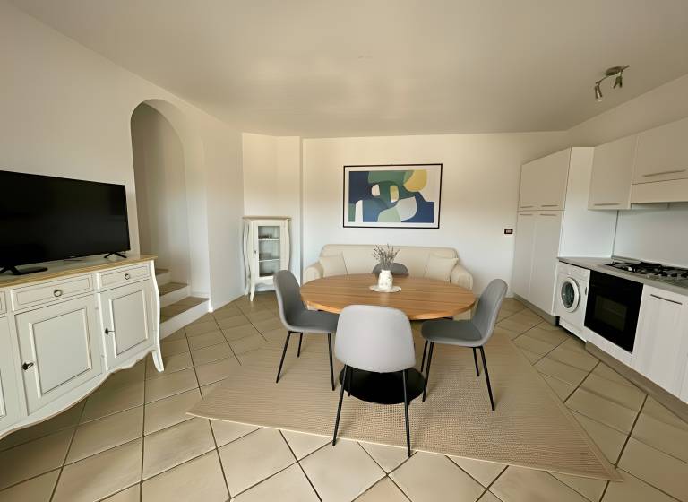 Apartment 'Simone' with Sea View, Shared Pool and Air Conditioning — photo 3