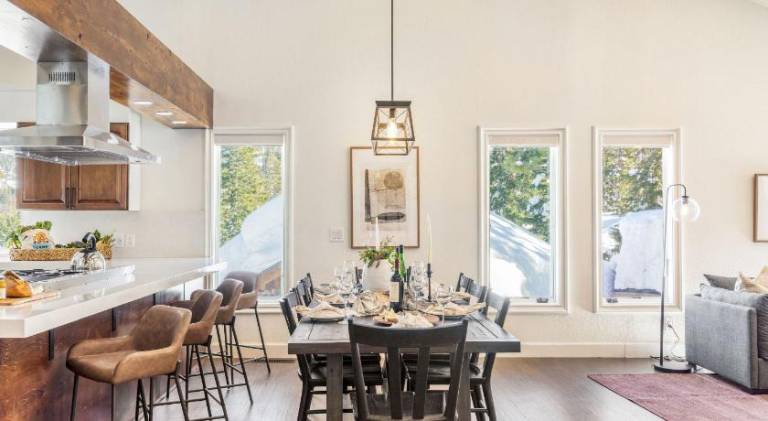 Fully equipped lovely house with hot tub & BBQ | Perfect for remote work | Pet-friendly — photo 4