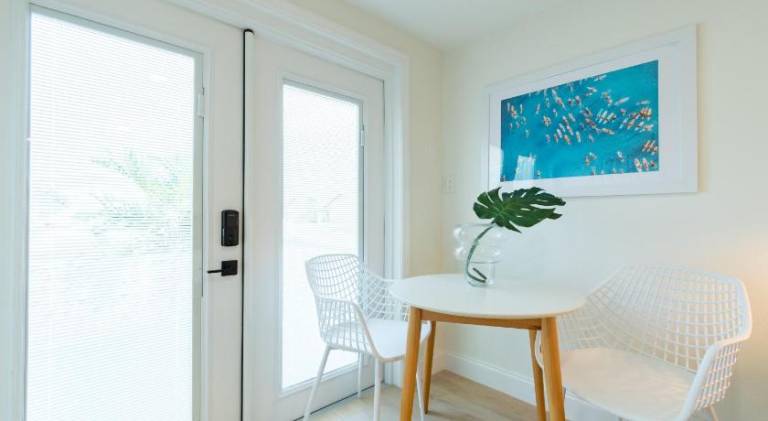 Serviced apartment with pool | Close to the beach | Pet-friendly — photo 2