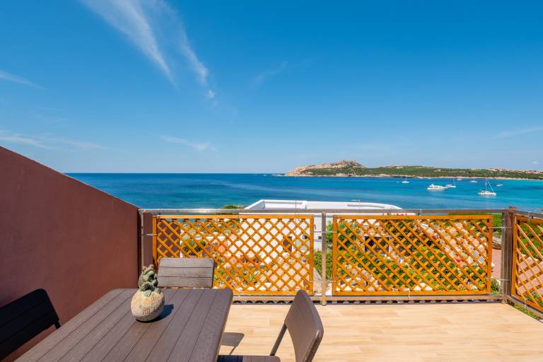 Cozy Attic Apartment "Sul Mare a Santa Teresa" with Wi-Fi, Sea View, Terrace — photo 2