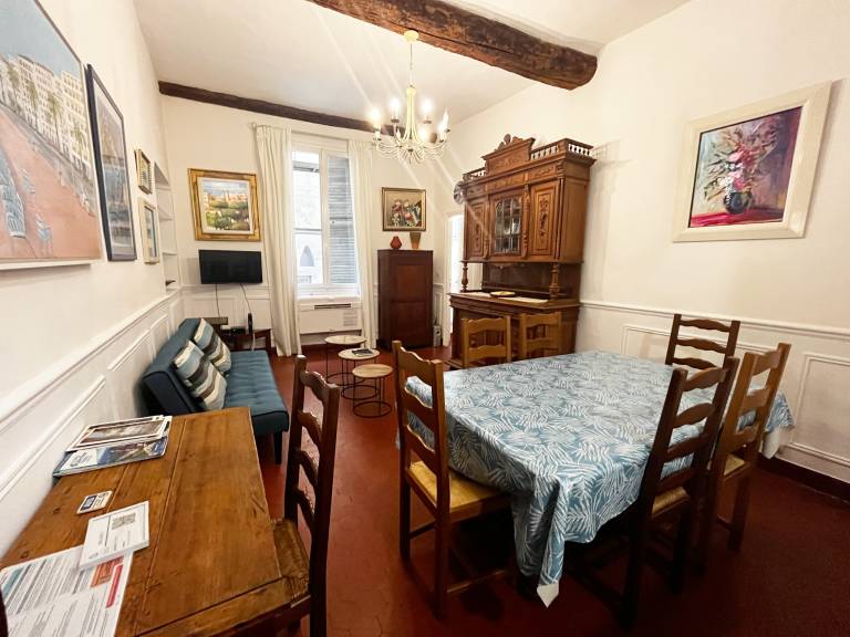 Rental apartment | Close to Castle Hill — photo 4