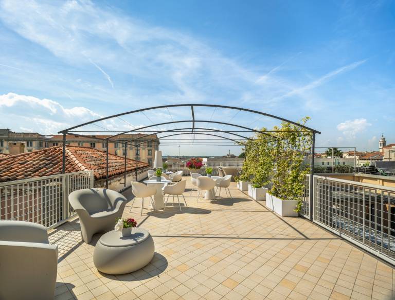 Venetian Palace Gold Apartment with Balcony R&R — photo 3