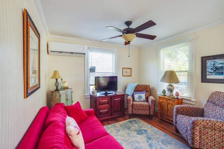 5 Mi to Downtown Beaufort: Pet-Friendly Cottage! — photo 4