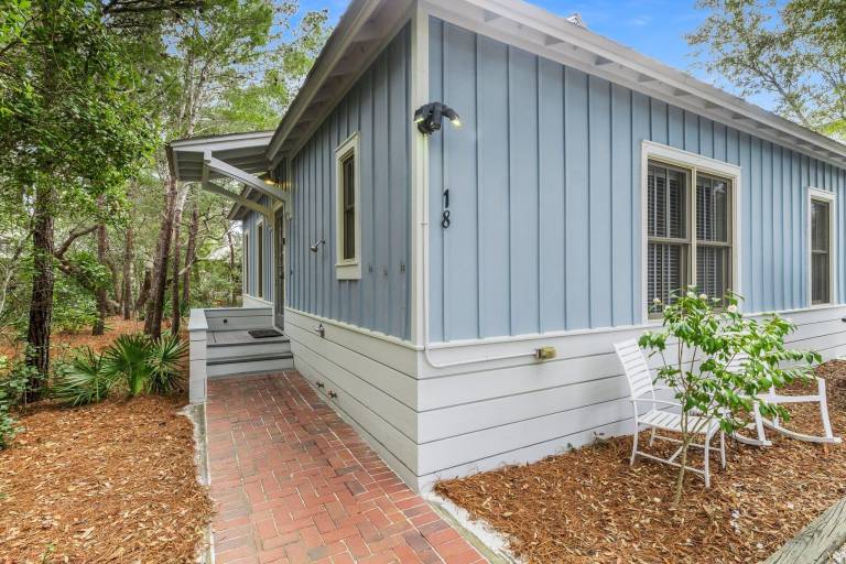 Cabin Seacrest