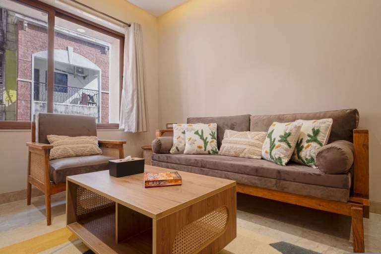 Elegant 1BHK in Candolim Pool & Gym Near Beach