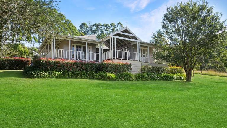 House  Barrengarry