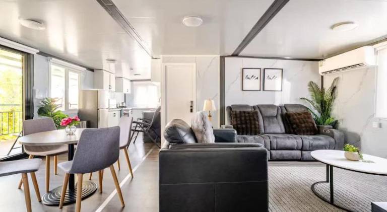 232 m&sup2; Ferienwohnung