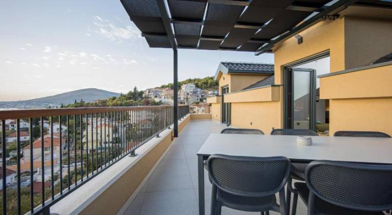 Oleander Urban Suites, high-speed internet, beach at 250, PET friendly — photo 4