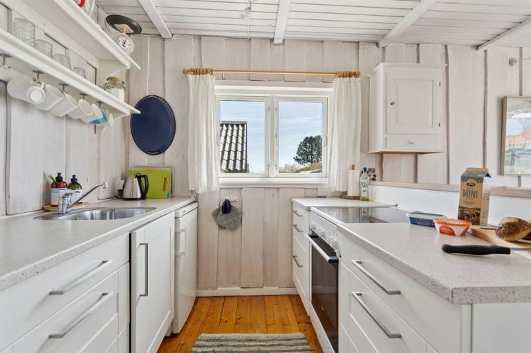 House with barbecue, garden & patio | Sea view — photo 5