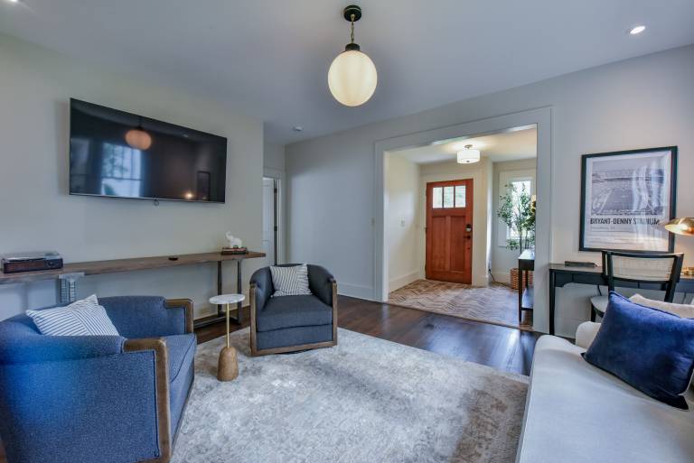 Fully equipped house with BBQ & garden | City view | Dogs allowed — photo 4