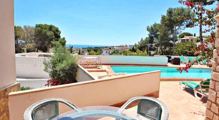 Villa with garden, terrace & private pool — photo 4