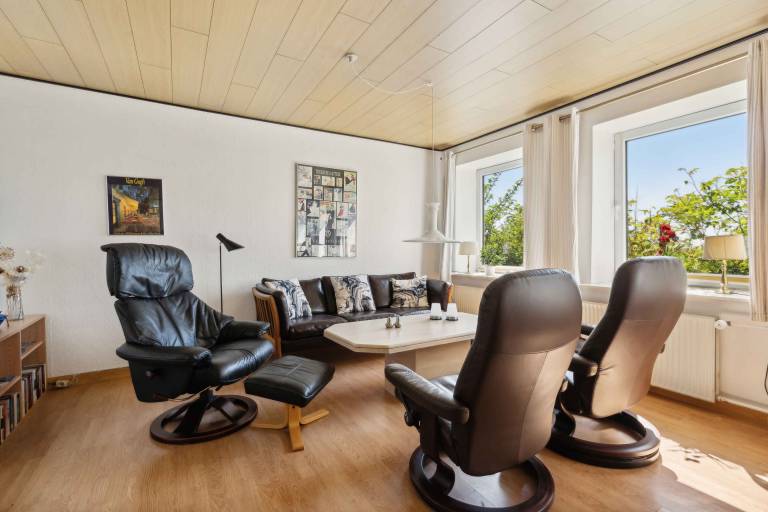 Rental apartment with yard & barbecue | Lake view — photo 5