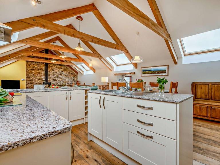 Fully equipped cottage with yard & barbeque | Pets are welcome — photo 5