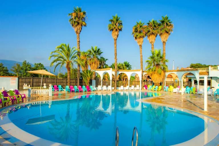 Nice mobile home with pool, BBQ & garden | Dogs allowed in Argelès-sur-Mer