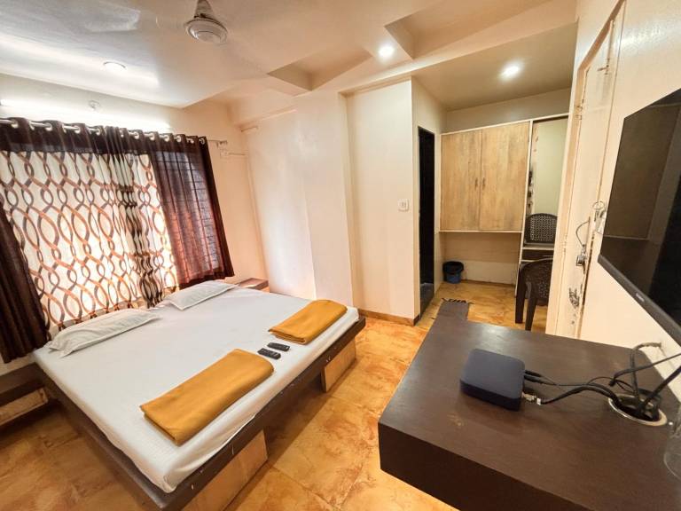 Sai Anand Guest House