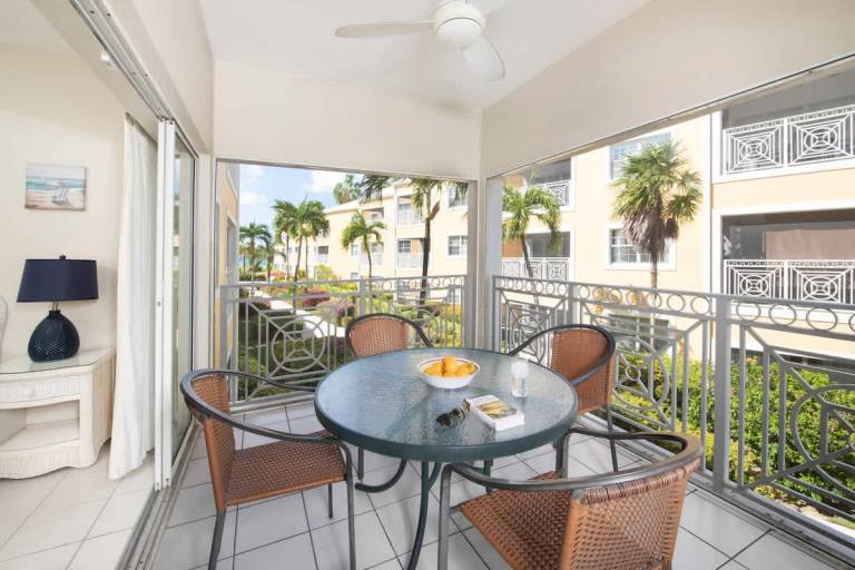 Regal Beach Club 322 2BR Ocean View 7 Mile Beach