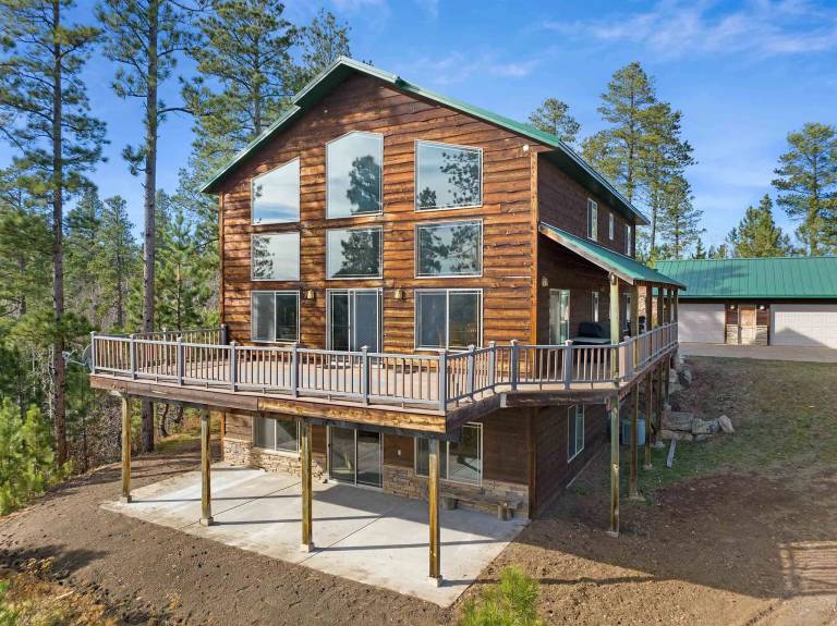 Lead, SD Vacation Rentals from 80 HomeToGo