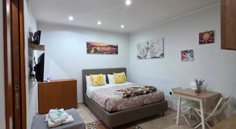Apartment with 1 room for 3 persons — photo 2