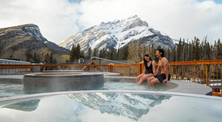 Otter Hotel in Banff, AB