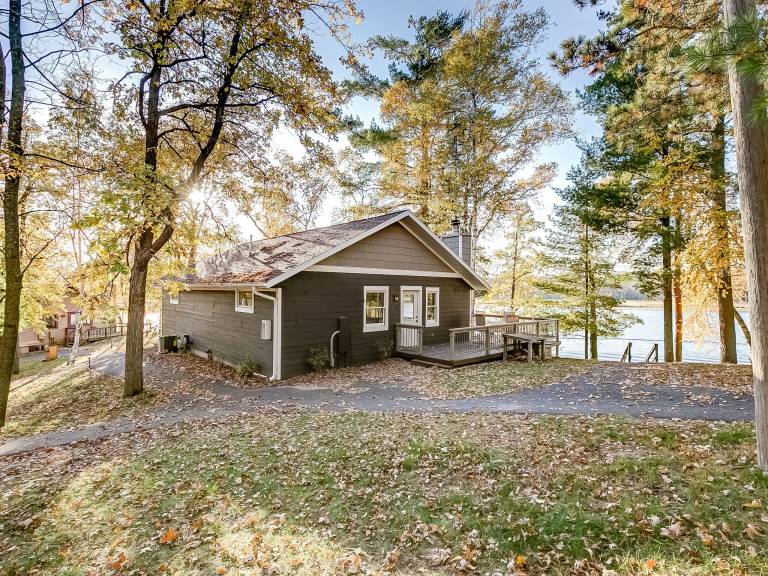 Cottage Lake Shore