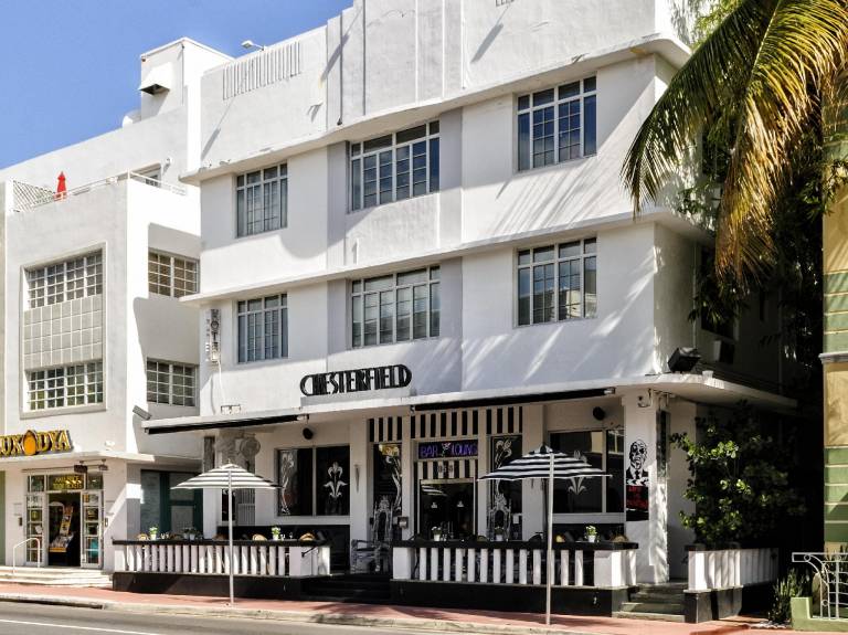 Chesterfield Hotel and Suites in Miami Beach, FL