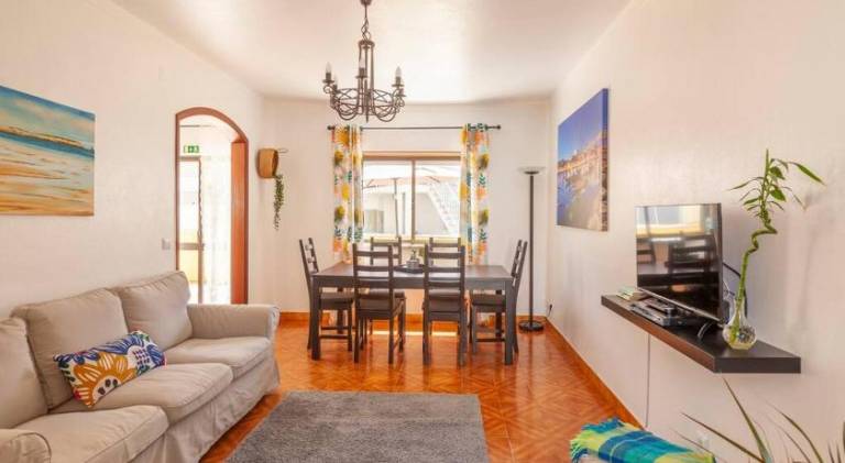 Beautiful house | Next to the beach | Pets allowed in Leiria