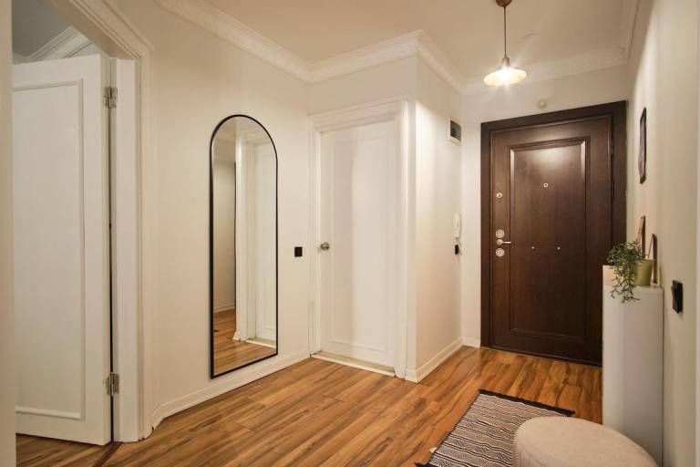 Modern & Cozy Apartment Close to City Center — photo 4