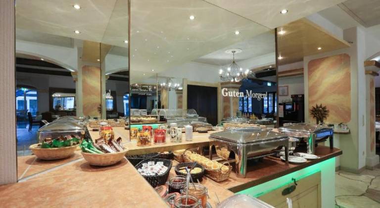 Arthotel ANA Panorama, Trademark Collection by Wyndham — photo 3