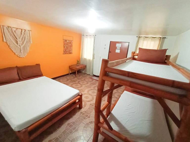 Villa with barbecue in Calatagan