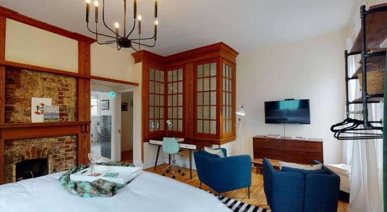 Holiday apartment | Next to King Center for Nonviolent Social Change | Perfect for remote work | Pets allowed in Atlanta, GA