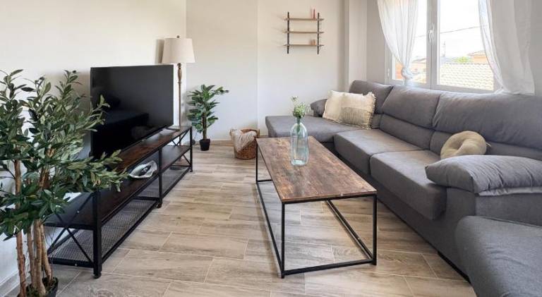 Apartment with 3 rooms for 5 persons in Ávila