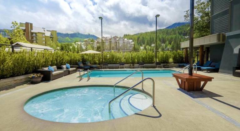 Aava Whistler Hotel — photo 4